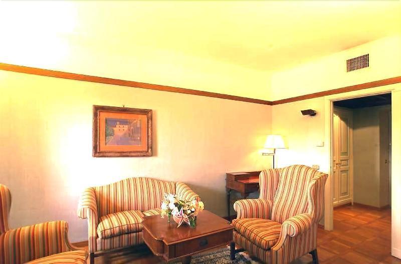 Hotel&Ristorante Miramonti Palazzo Storico Rieti Esterno foto