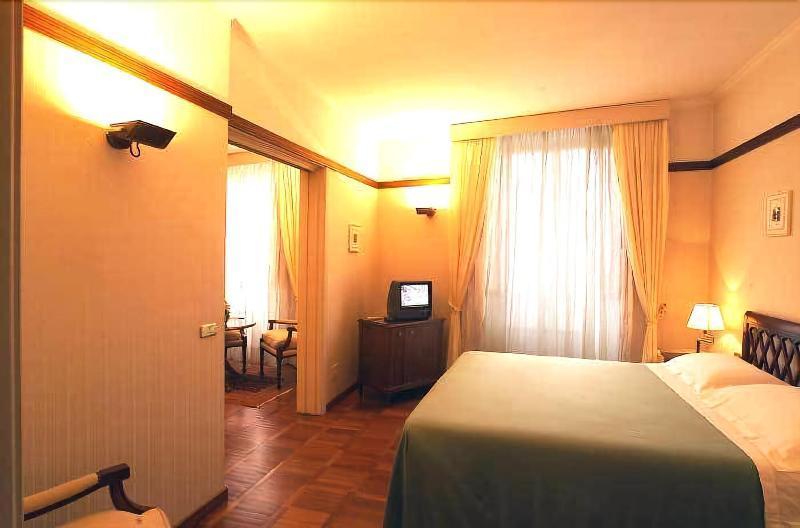 Hotel&Ristorante Miramonti Palazzo Storico Rieti Esterno foto