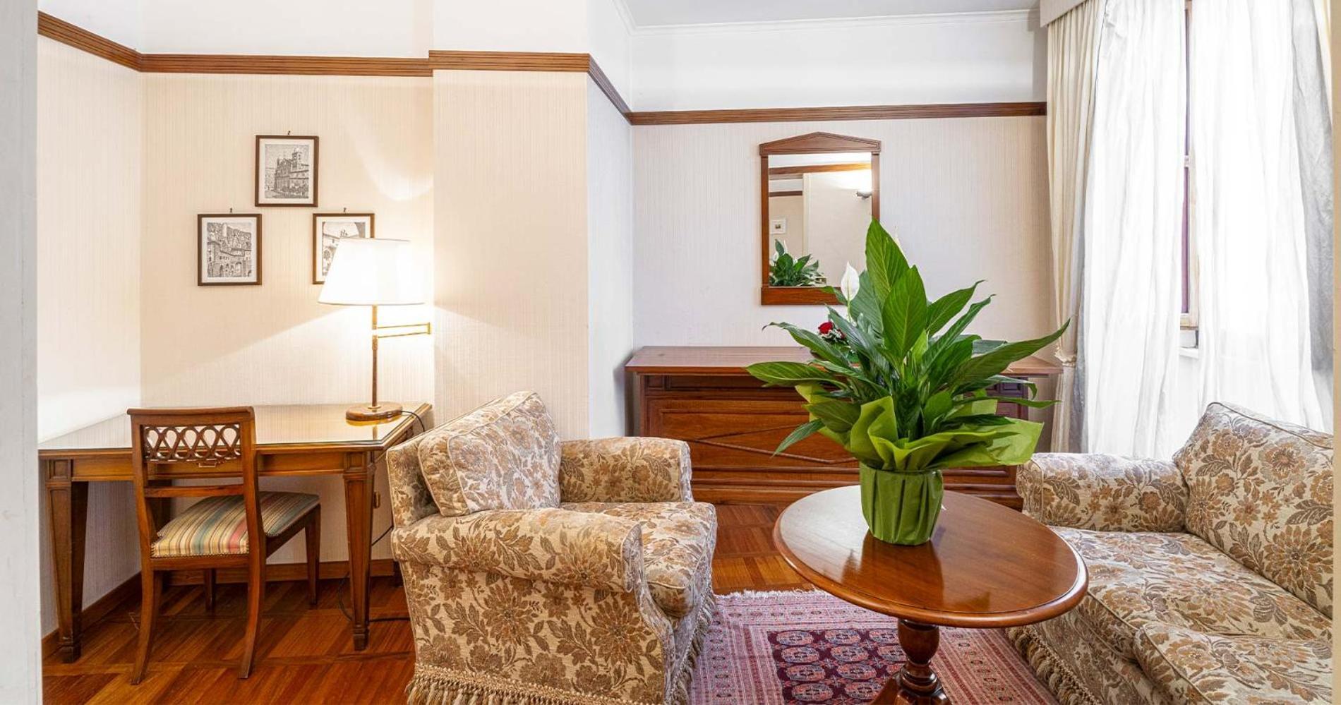 Hotel&Ristorante Miramonti Palazzo Storico Rieti Esterno foto